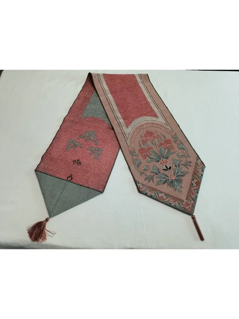 Classic Floral Tapestry Table Runner Terracotta Green Beige 70x13